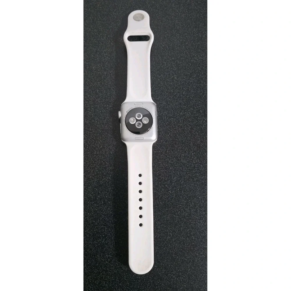 Apple Watch Series 3 38mm‎ White Band Silver
